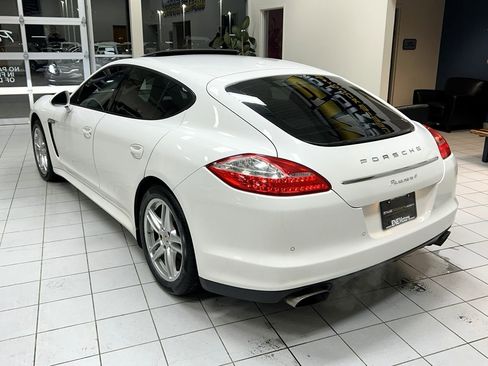Used 2012 Porsche Panamera 4 image 61