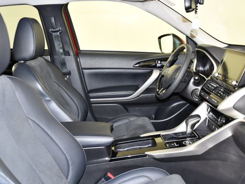 Used 2024 Mitsubishi Eclipse Cross SE AWD/4WD image 33