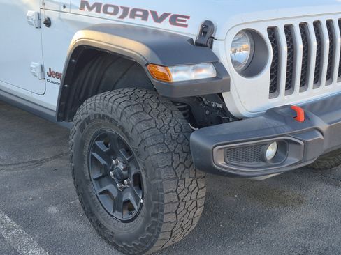 Used 2021 Jeep Gladiator Mojave image 4
