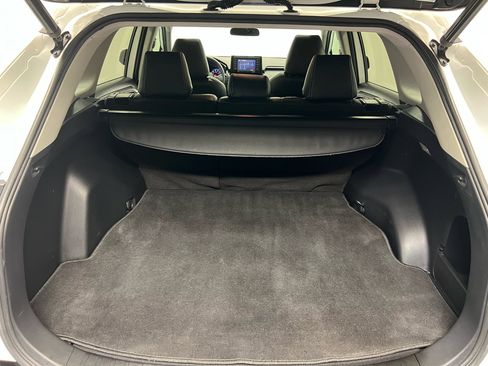 Used 2020 Toyota RAV4 XLE w/ Convenience Package image 28