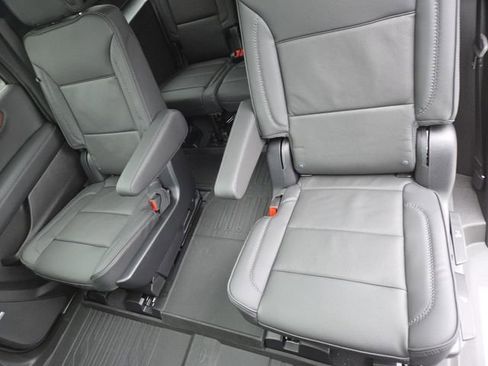 New 2026 GMC Yukon XL Denali w/ Sun & Power Step Package image 32