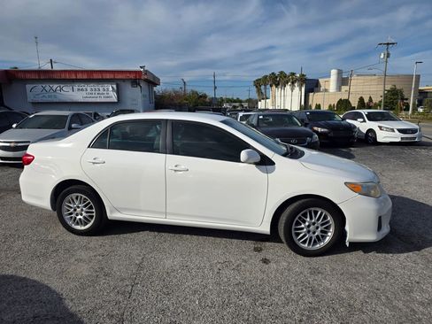 Used 2011 Toyota Corolla LE image 8