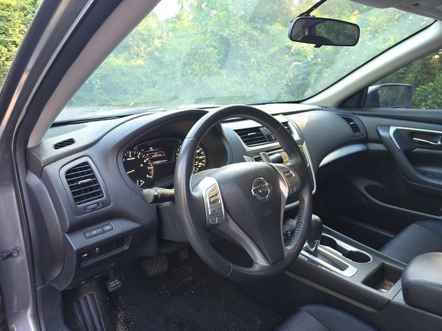 Used 2016 Nissan Altima 2.5 SR FWD image 16
