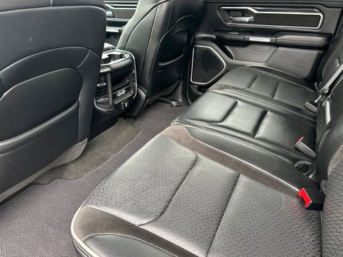 Used 2023 RAM 1500 Laramie image 12