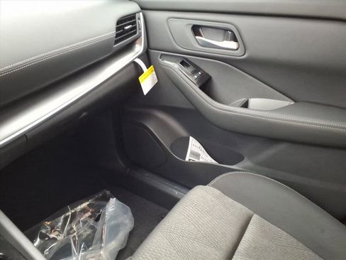 New 2026 Nissan Rogue SV w/ Cold Weather Package image 23