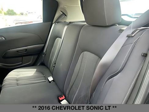Used 2016 Chevrolet Sonic LT FWD image 17