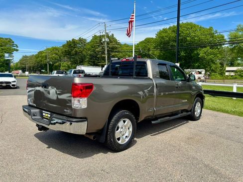 Used 2012 Toyota Tundra 4x4 Double Cab w/ TRD Off-Road Pkg image 8