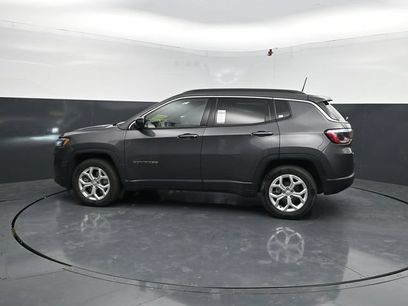 Used 2024 Jeep Compass Latitude