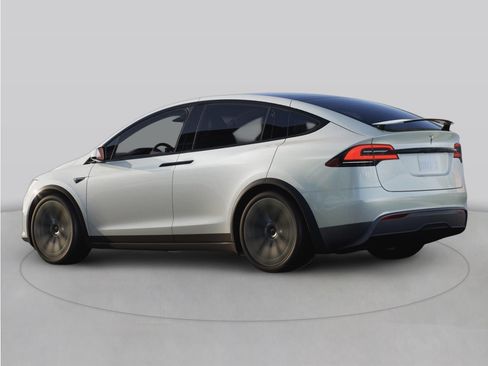 Used 2022 Tesla Model X AWD/4WD image 1