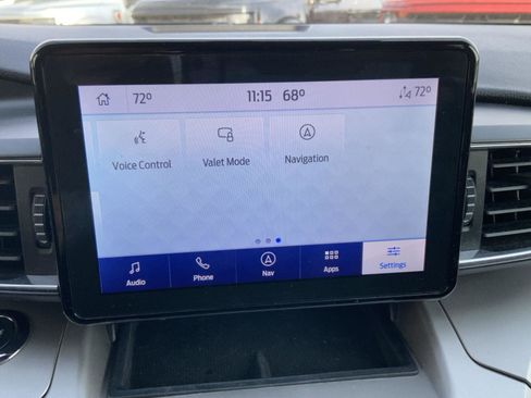 Used 2022 Ford Explorer XLT w/ Equipment Group 202A image 42