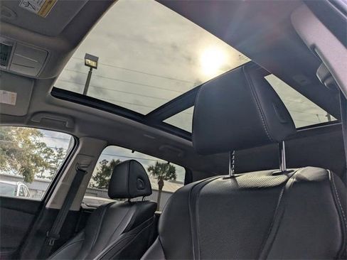 Used 2023 Acura MDX FWD w/ Technology Package image 3