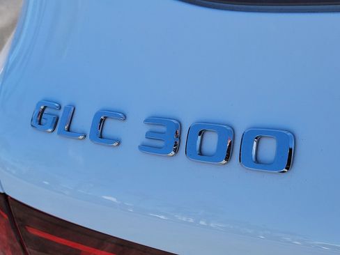 Certified 2022 Mercedes-Benz GLC 300 4MATIC image 7