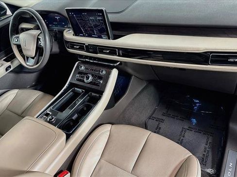 Used 2022 Lincoln Aviator Reserve RWD image 29