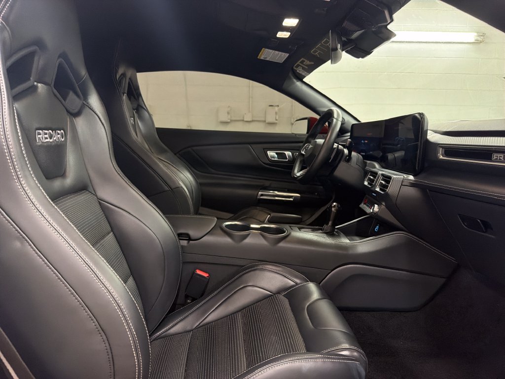 Used 2025 Ford Mustang GT Premium w/ GT Performance Package RWD image 28