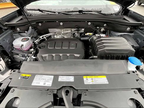New 2026 Volkswagen Atlas Peak Edition AWD/4WD image 16