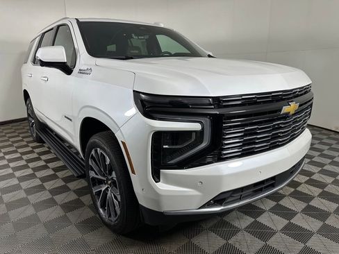 Used 2025 Chevrolet Tahoe High Country image 7