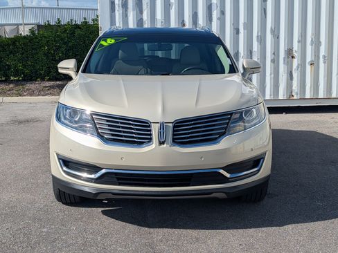 Used 2016 Lincoln MKX Reserve w/ Technology Package image 8