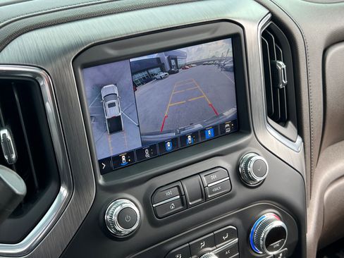 Used 2020 GMC Sierra 1500 Denali w/ Denali Ultimate Package AWD/4WD image 33