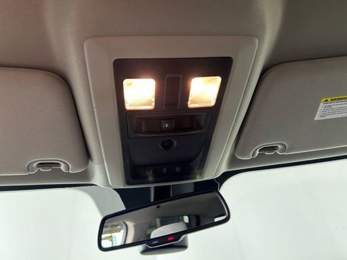 Used 2018 RAM 1500 Big Horn AWD/4WD image 25