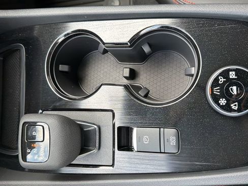 New 2026 Nissan Rogue SV AWD/4WD image 27