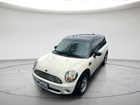 Used 2009 MINI Cooper Clubman Hardtop FWD image 5