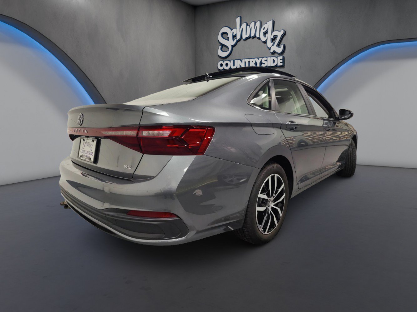 Used 2026 Volkswagen Jetta SE FWD image 9