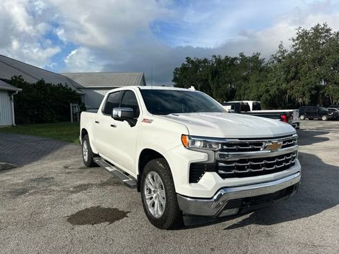 Used 2023 Chevrolet Silverado 1500 LTZ w/ Technology Package AWD/4WD image 7