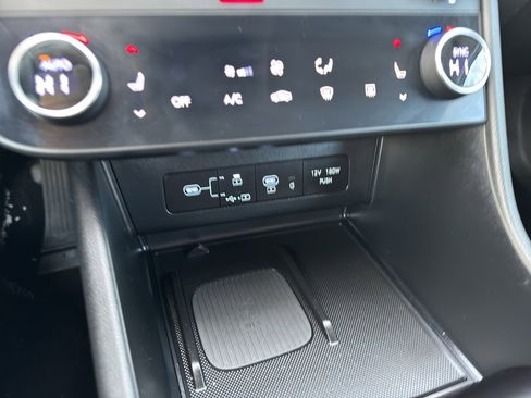 Used 2024 Hyundai Sonata SEL w/ Convenience Package image 19