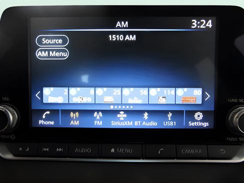 Used 2024 Nissan Sentra SR w/ SR Premium Package FWD image 18