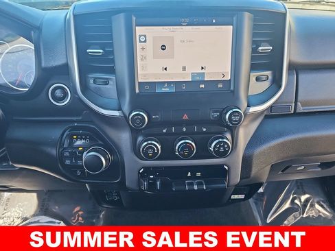 Used 2023 RAM 1500 4x4 Crew Cab image 19