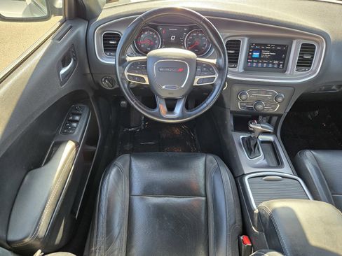 Used 2021 Dodge Charger SXT w/ Leather Interior Group image 10