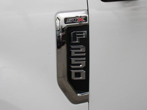 Used 2022 Ford F250 XL w/ STX Appearance Package AWD/4WD image 46