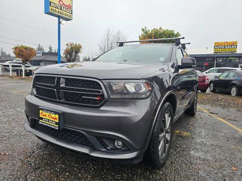Used 2017 Dodge Durango GT image 2