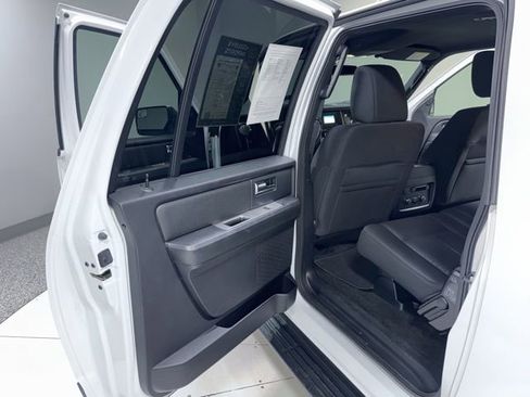 Used 2016 Ford Expedition EL XL w/ Equipment Group 101A AWD/4WD image 24
