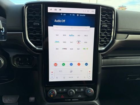 New 2025 Ford Ranger Lariat w/ FX4 Off-Road Package image 15