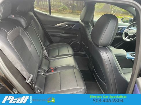 Used 2024 Chevrolet Equinox EV LT image 46