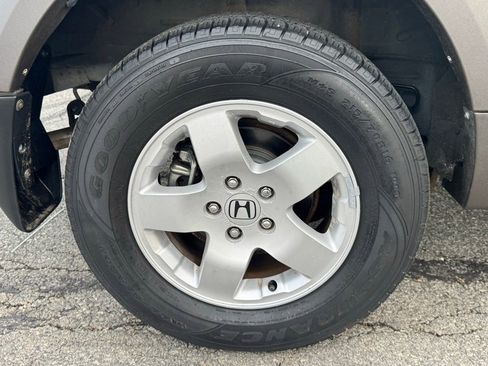 Used 2004 Honda Element EX image 37