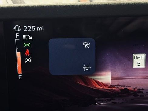 Used 2024 Lincoln Nautilus Reserve image 28