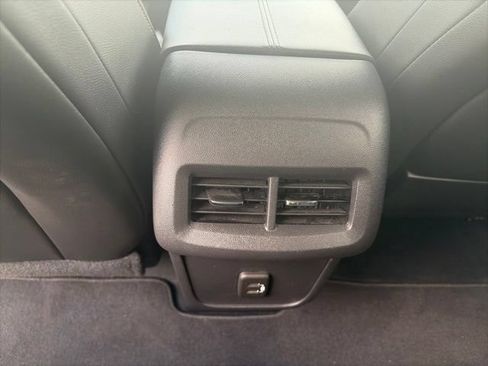 Used 2021 GMC Terrain SLT w/ Elevation Edition FWD image 13