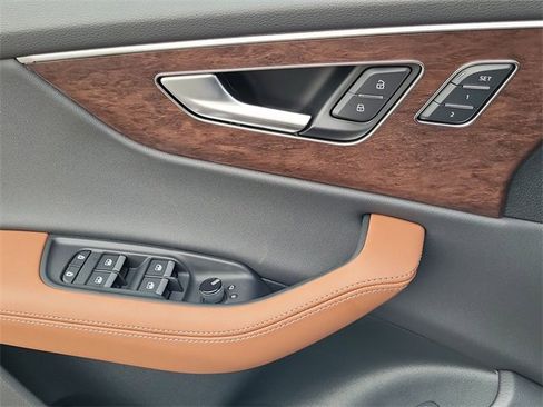 New 2026 Audi Q8 Premium Plus image 10