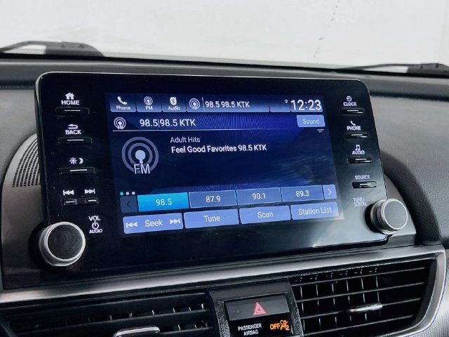 Used 2019 Honda Accord Sport image 11