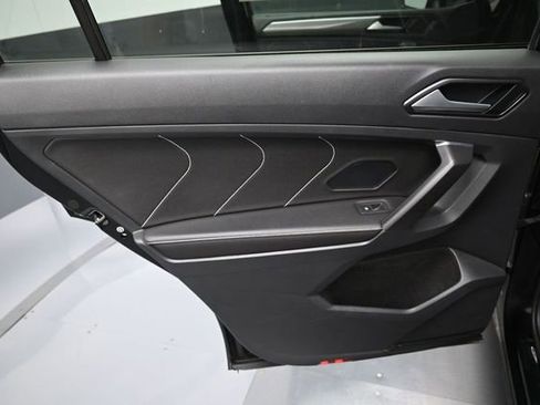 Used 2023 Volkswagen Tiguan SE R-Line FWD image 29