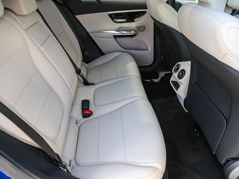 New 2026 Mercedes-Benz GLC 300 image 16