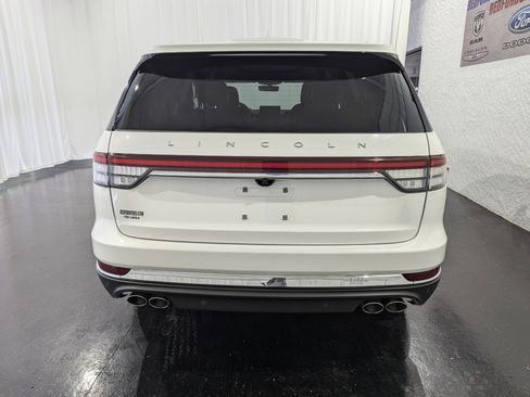 Used 2022 Lincoln Aviator Reserve w/ Elements Package Plus image 8
