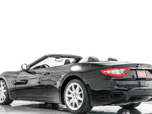Used 2019 Maserati GranTurismo Sport RWD image 32