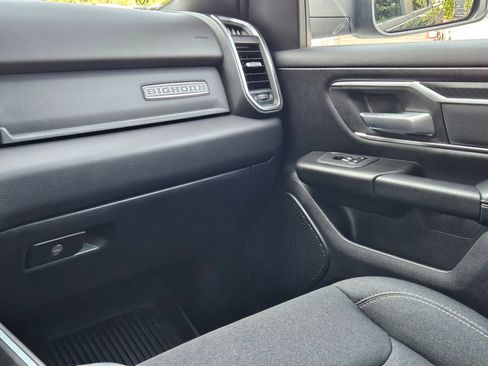 Used 2025 RAM 1500 Big Horn AWD/4WD image 11