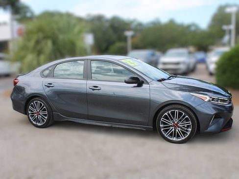 Certified 2023 Kia Forte GT w/ GT2 Package FWD image 4