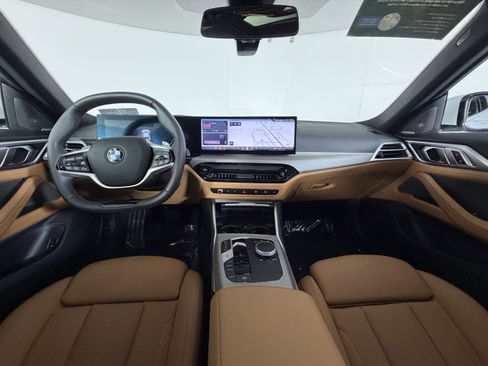 Certified 2025 BMW 430i xDrive w/ Premium Package image 17