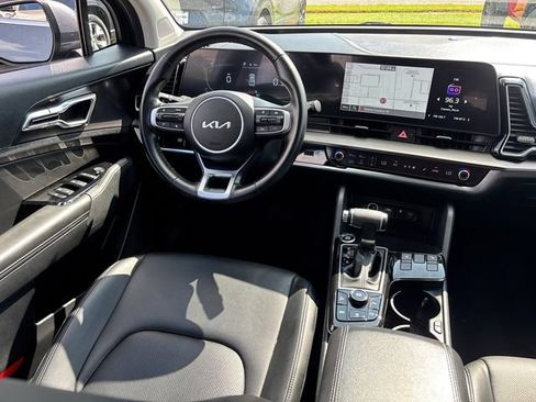 Used 2023 Kia Sportage EX FWD image 11