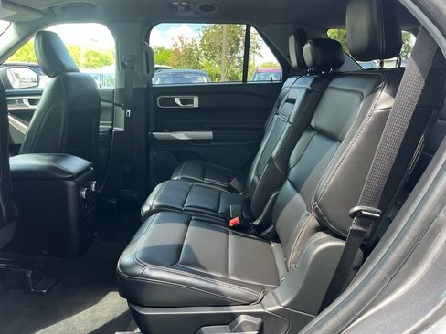Certified 2023 Ford Explorer XLT w/ Equipment Group 202A AWD/4WD image 13